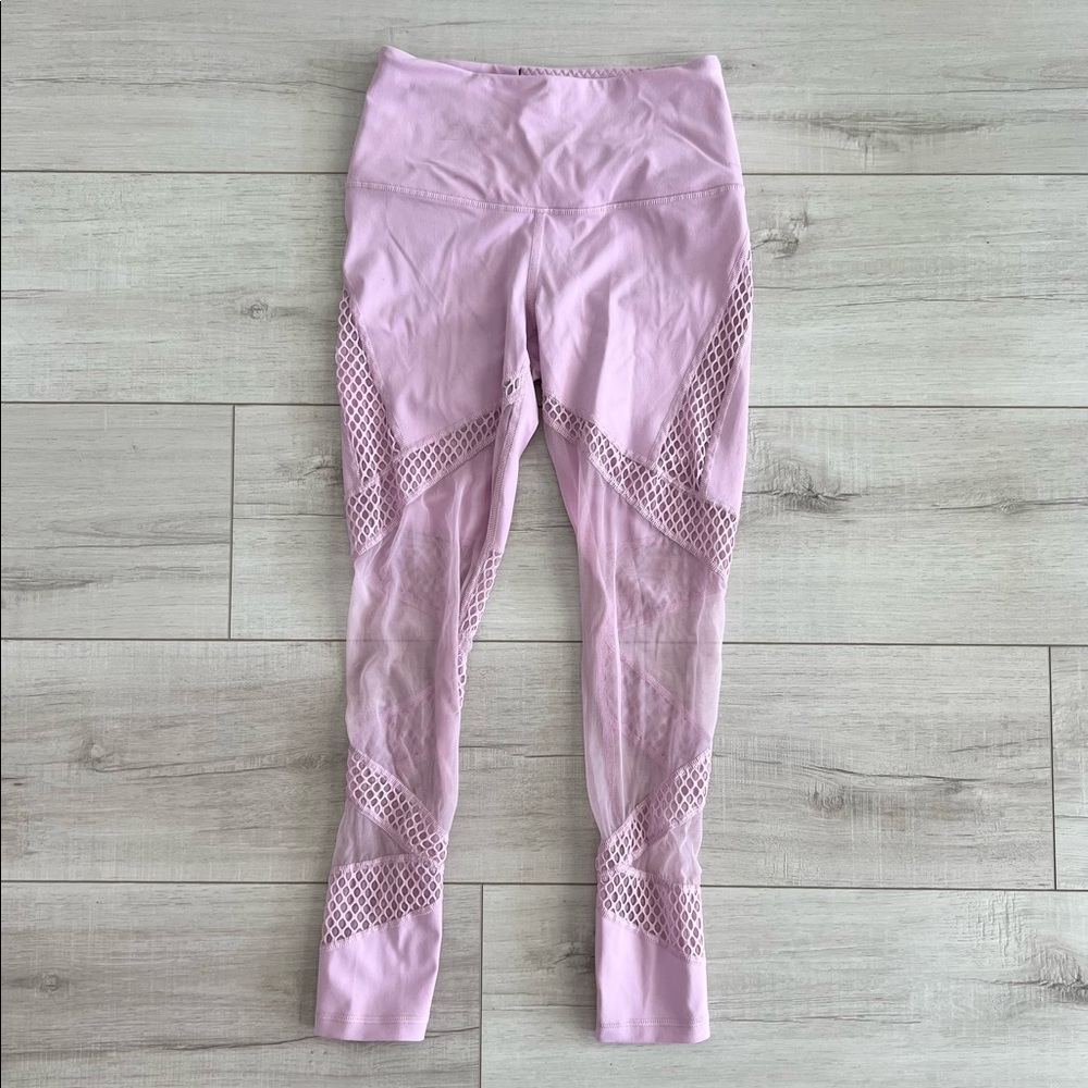 Victoria Secret knockout mesh tight 7/8